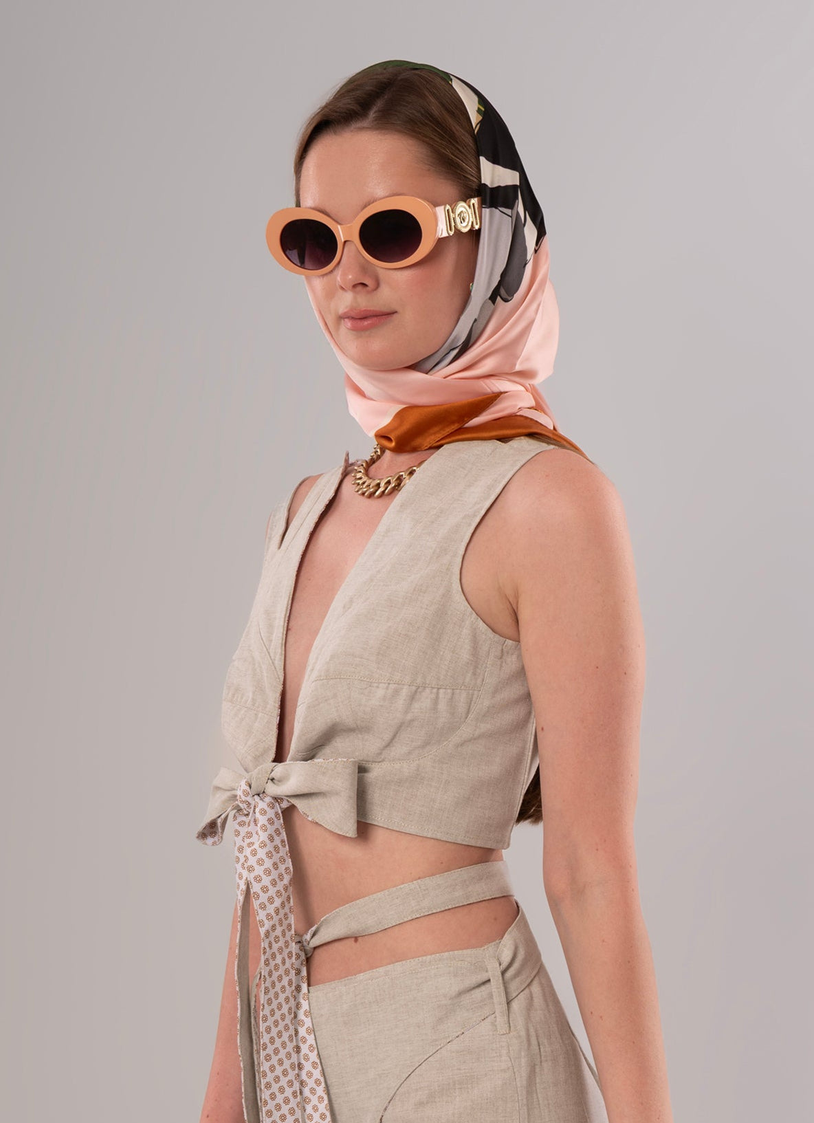 Short Linen Beige Top