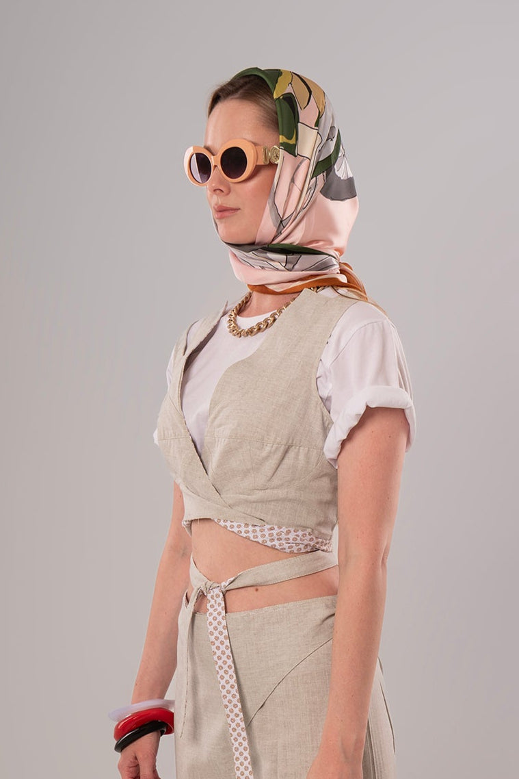 Short Linen Beige Top