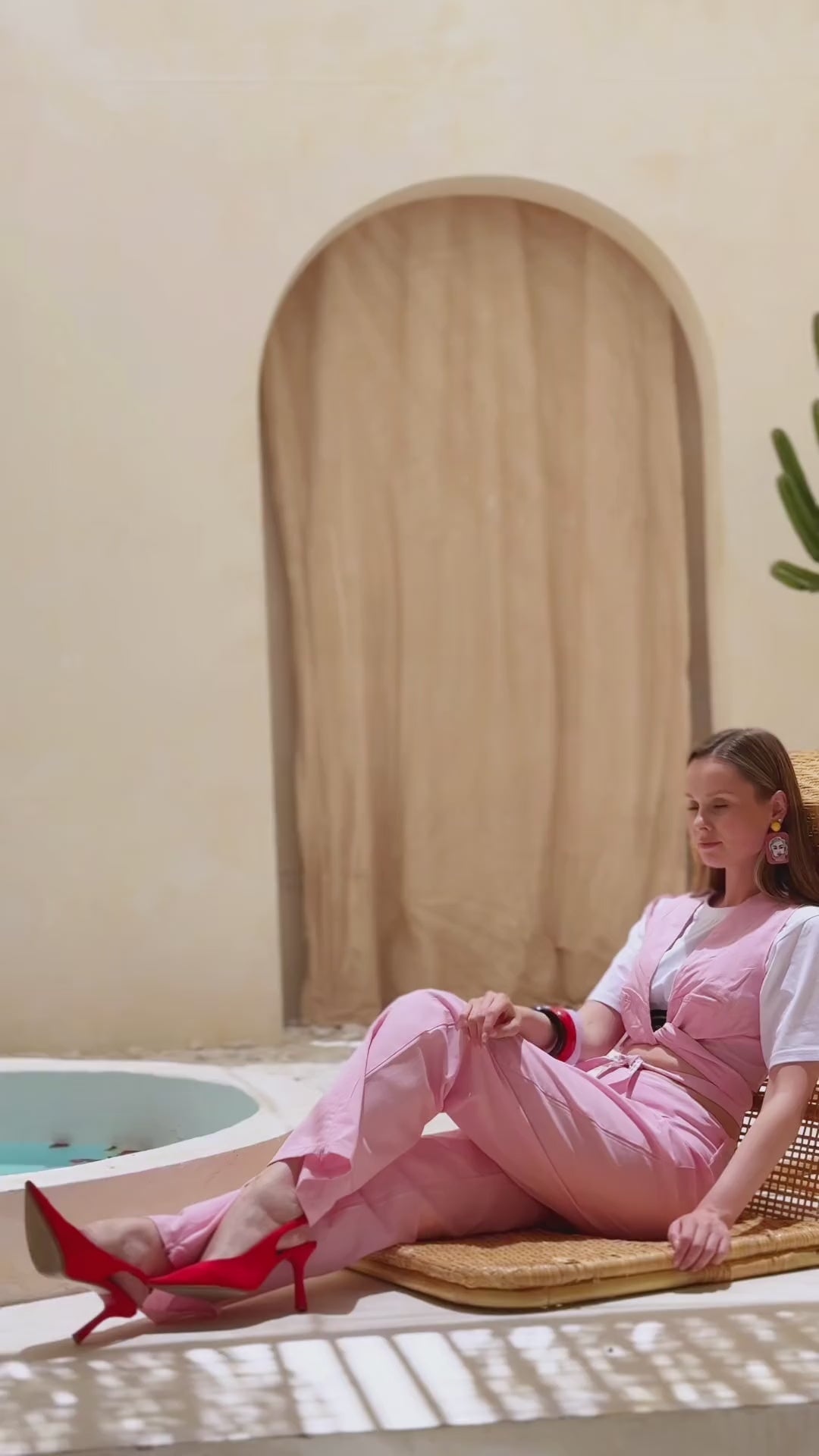 Short Linen Pink Top