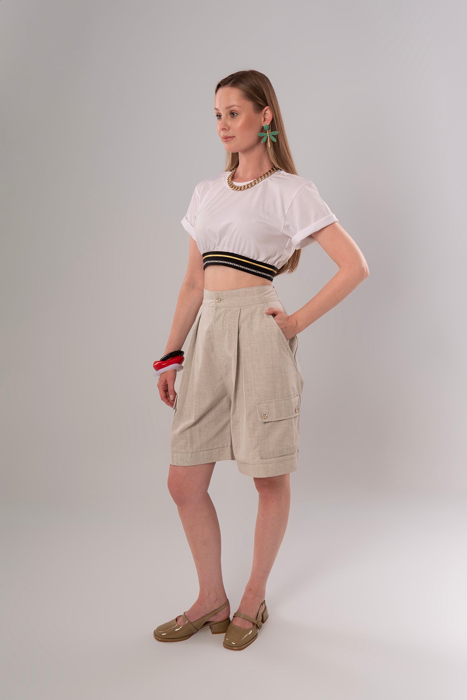 Elastic Hem White Crop Top