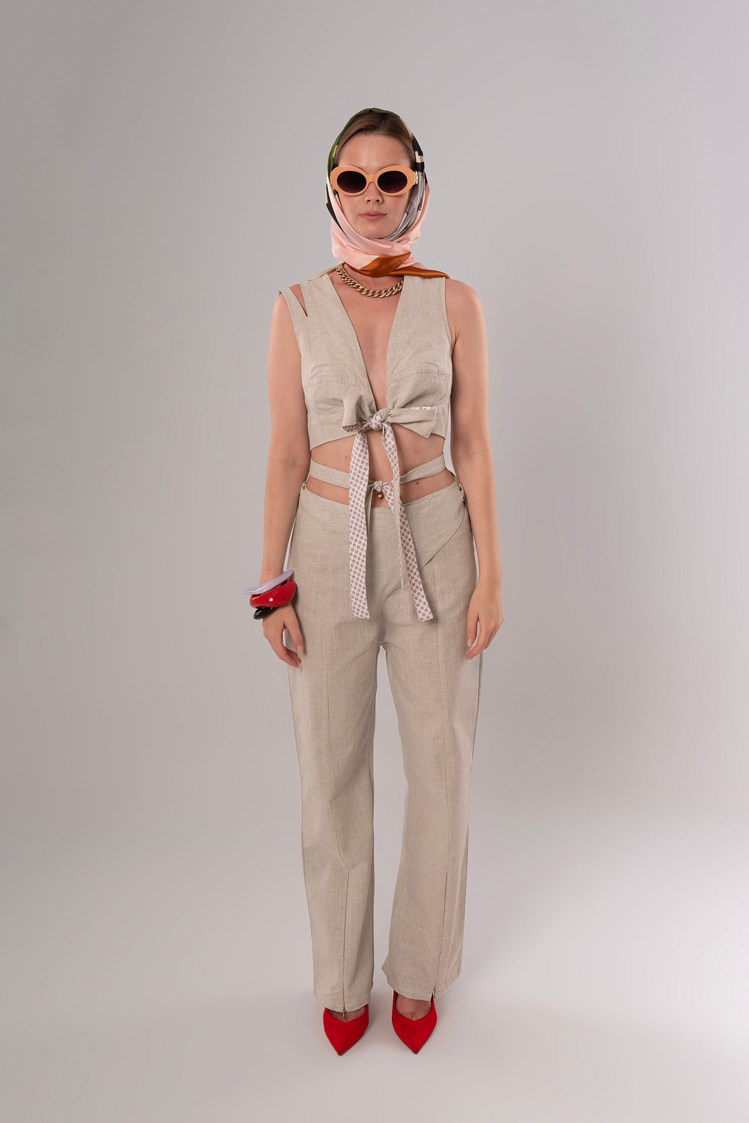 Short Linen Beige Top
