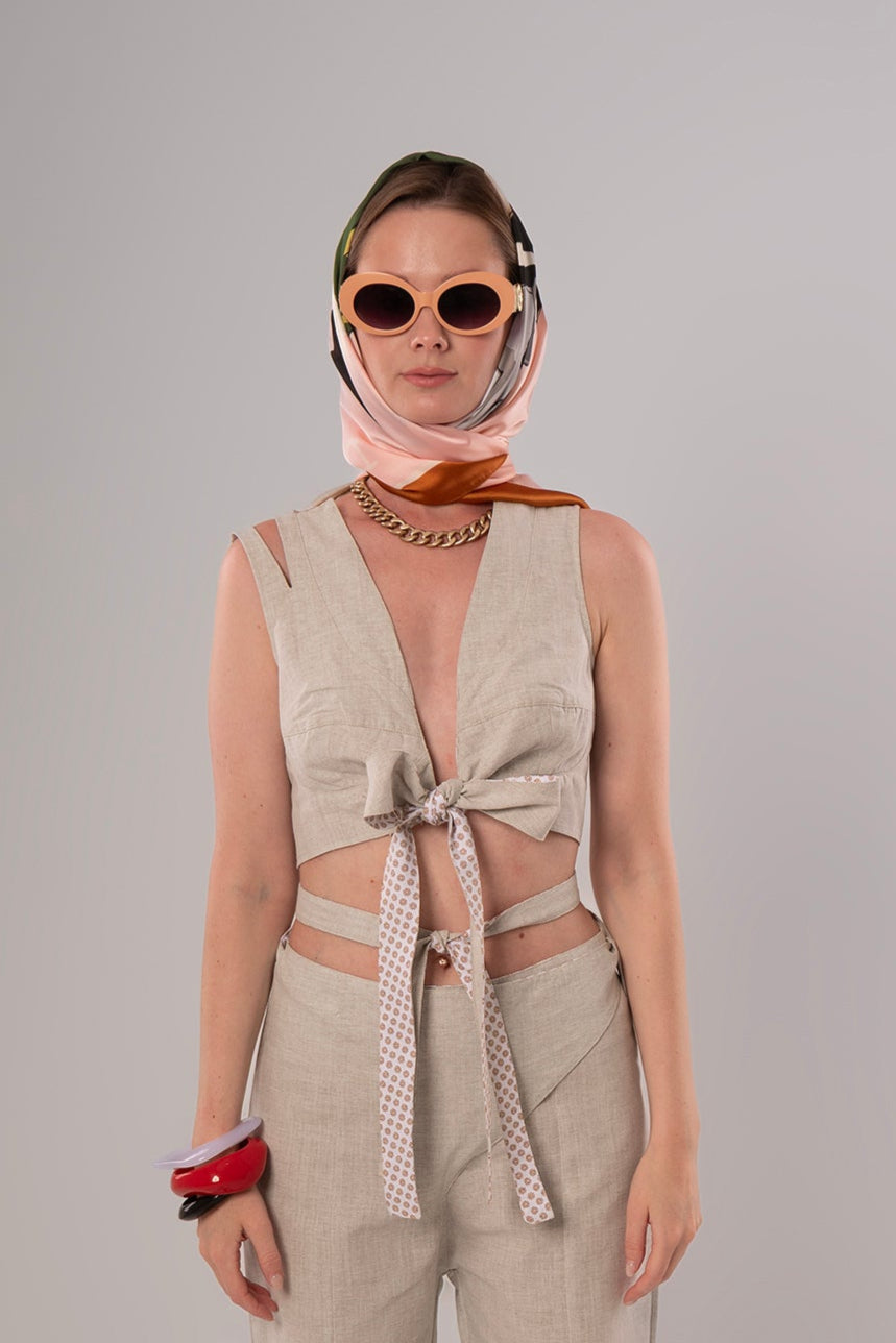 Short Linen Beige Top