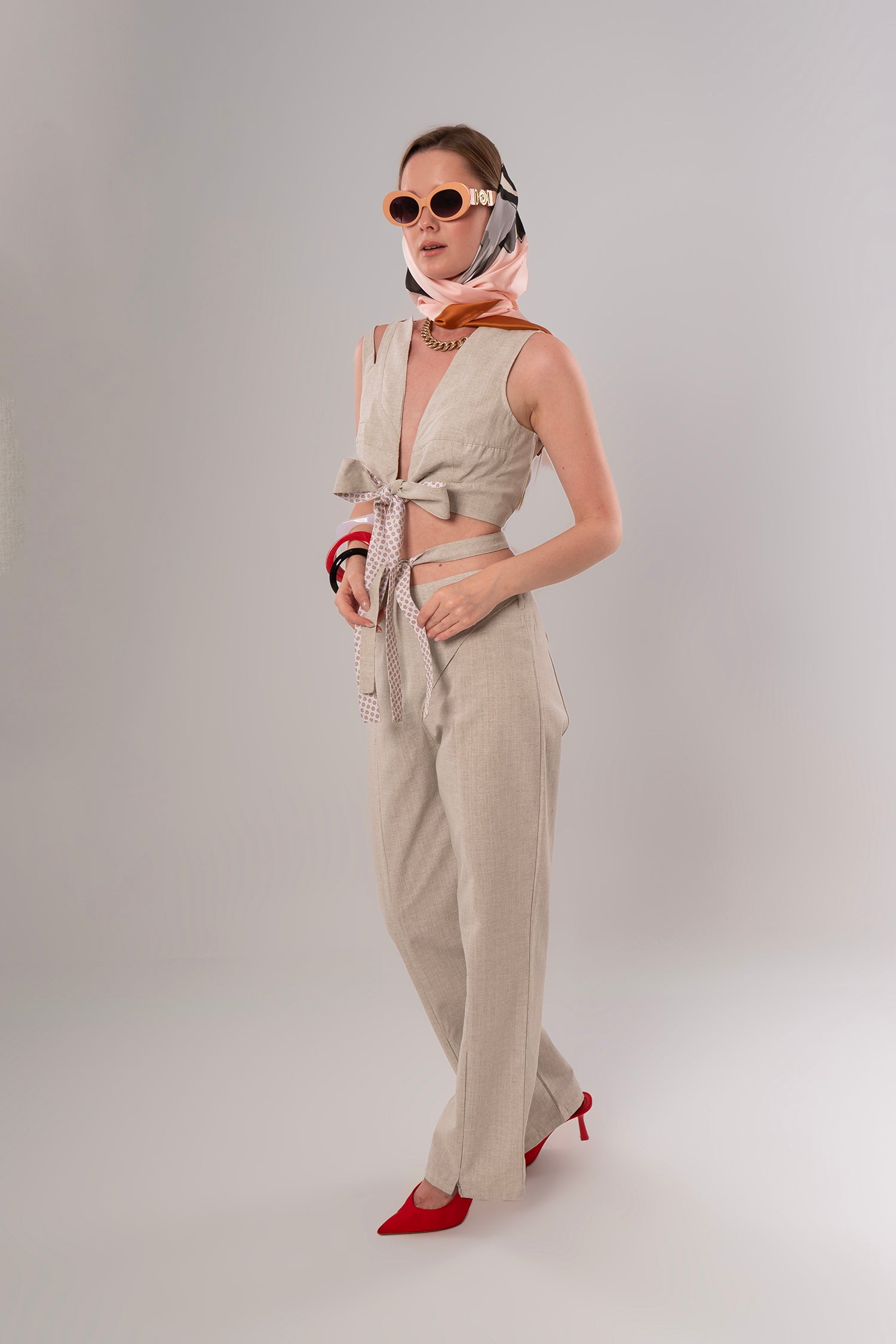 Short Linen Beige Top