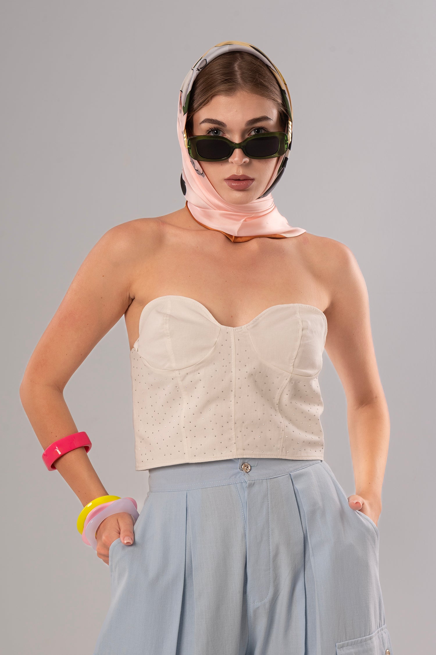 Two-Piece Set: Corset + Cotton White/Pink Top